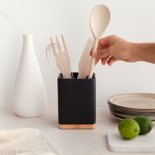 Porta utensilios de cocina con base de bamb SQUARE - negro mate